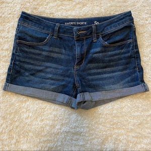 SO favorite shortie denim shorts.